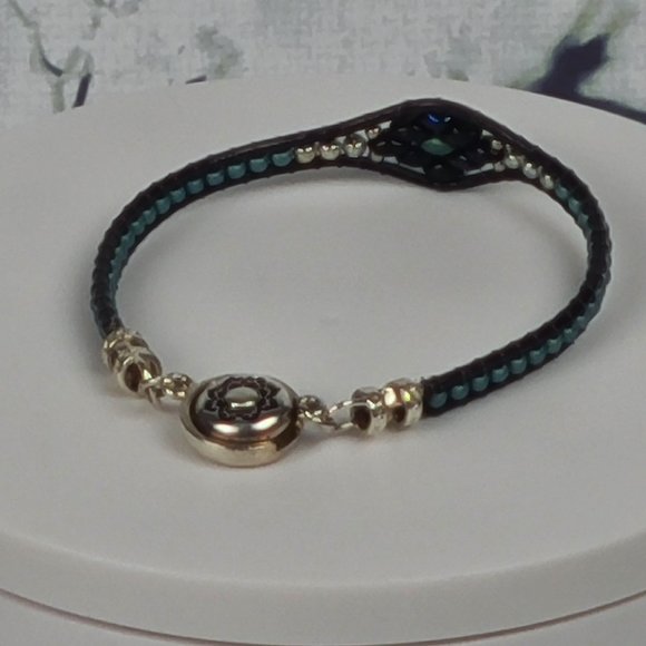 Leather & Bead Skinny Skinny Mini Bracelet - Picture 3 of 4